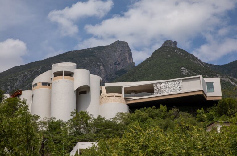 La Casa de los Tubos: Detalles interesantes sobre la joya arquitectónica en Monterrey