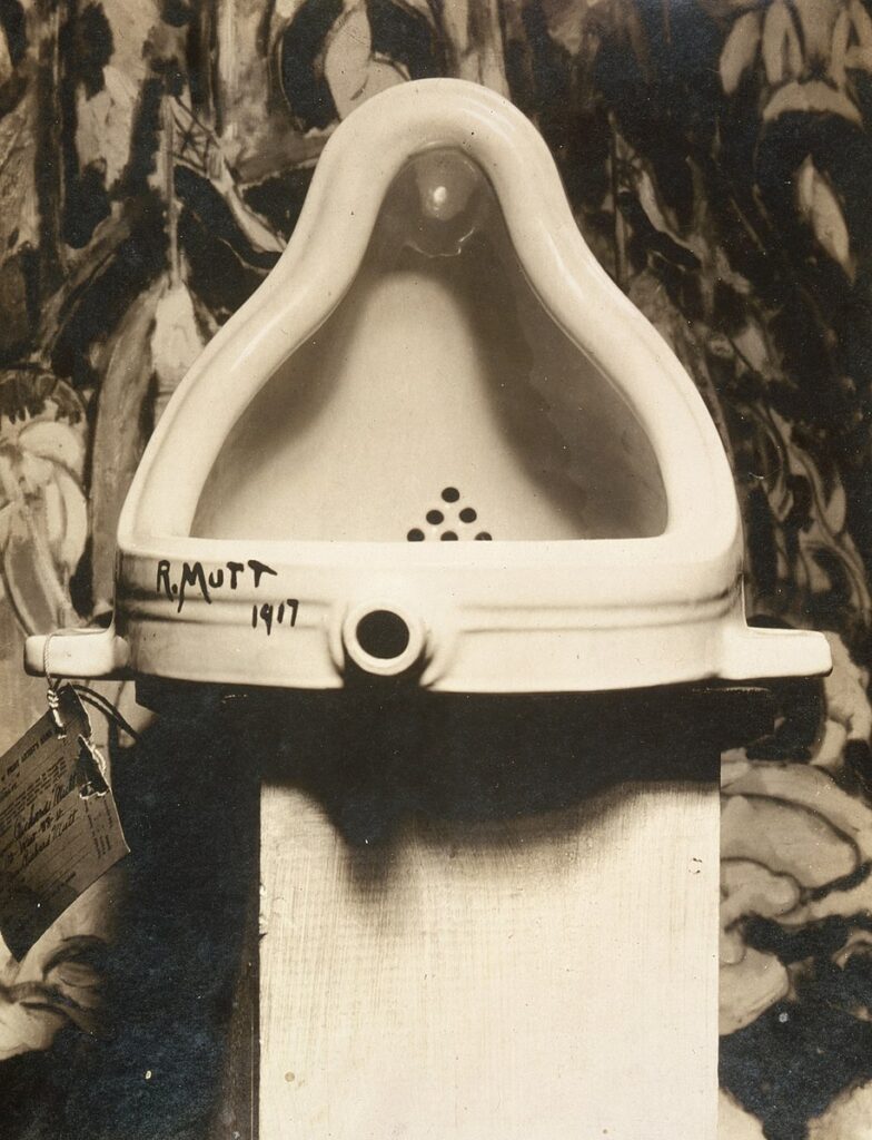 Fotografía de Stieglitz de la Fuente de R. Mutt, publicada en The Blind Man en 1917